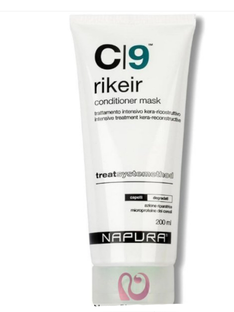 ماسک نرم کننده و بازسازی کننده موهای آسیب دیده 200ml